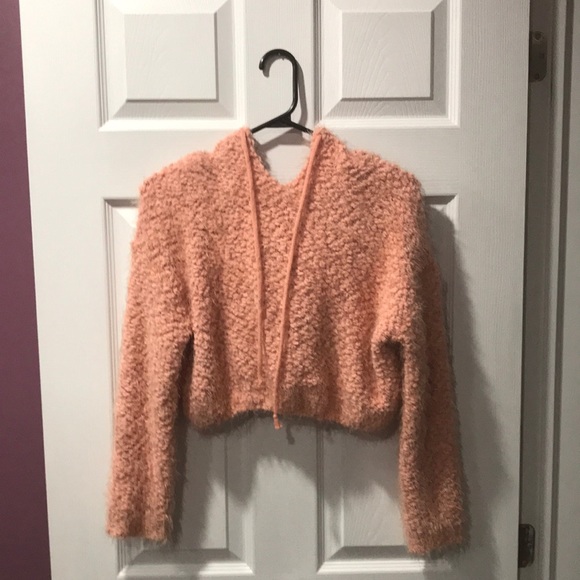 Zaful cropped popcorn sweater ❤️‍🔥 - Picture 2 of 3